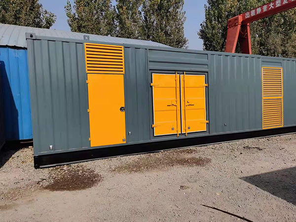 汉南300kw 柴油发电机组用多大的空气开关？