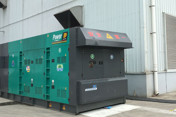 汉南燃油滤清器的更换流程是怎样的？