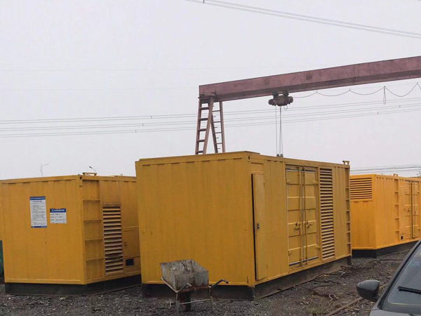 汉南100kw柴油发电机组每小时油耗？